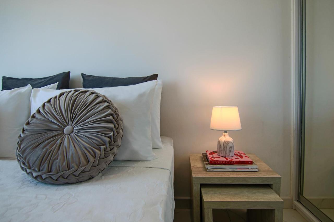 Phaedrus Living: Seaside Luxury Flat Lighthouse 66 Lejlighed Paphos Eksteriør billede